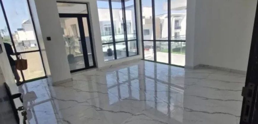 5 bed fully detach smart home duplex with pool