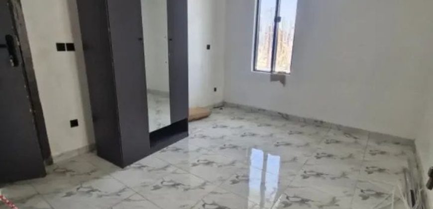 5 bed fully detach smart home duplex with pool