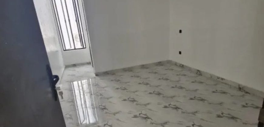 5 bed fully detach smart home duplex with pool