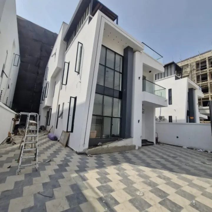 5 bed automated smart duplex with bq and swimming pool