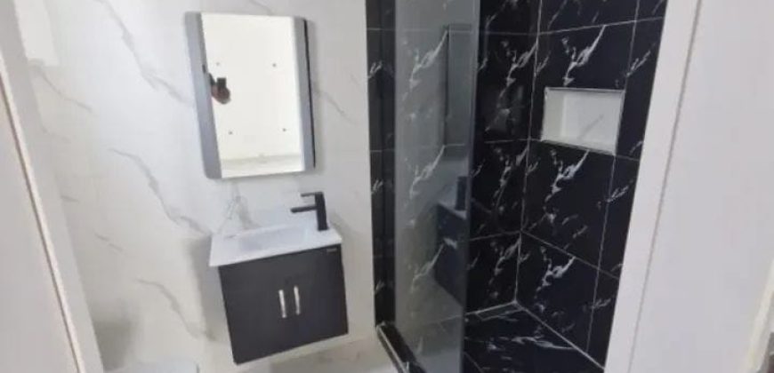 5 bed detached duplex ajah