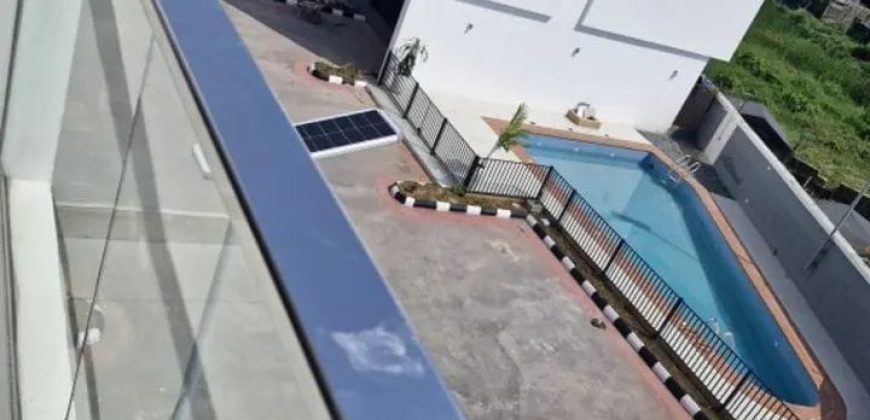 5 bed fully detach with pool and cinema