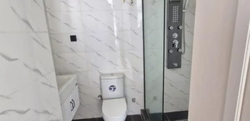 spacious 4 bed terrace duplex