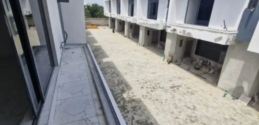 5 bed semi detach for sale $1.7m dollars